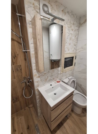 Bathroom furniture Teodora